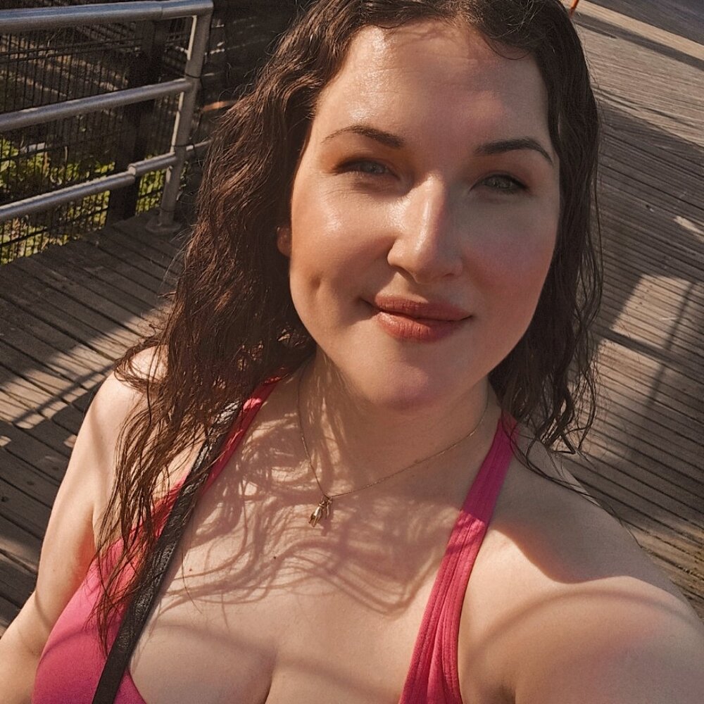 Meet your Posher, Charlotte